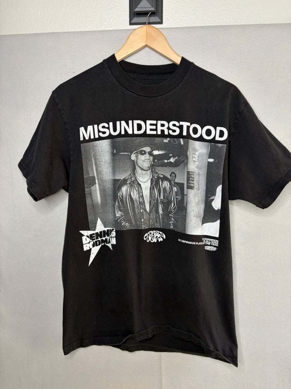 Rodman Apparel T-Shirt  Medium Black Dennis Rodman Graphic Tee NBA Basketball
